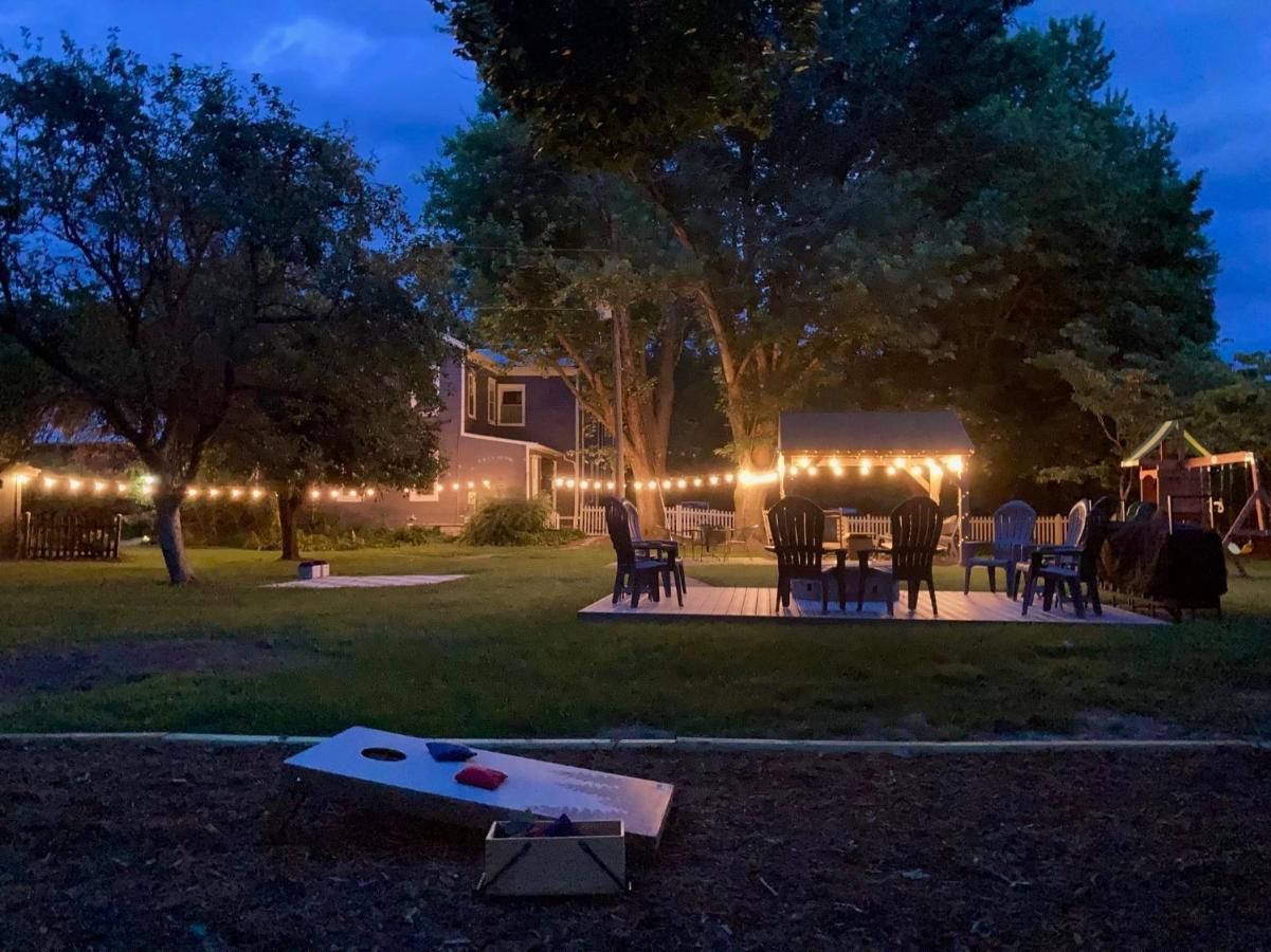 Family Farmhouse Inn Mount Jackson Bagian luar foto