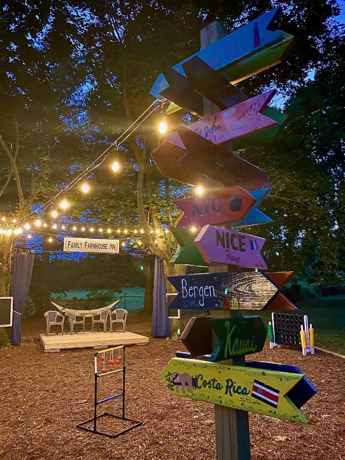 Family Farmhouse Inn Mount Jackson Bagian luar foto