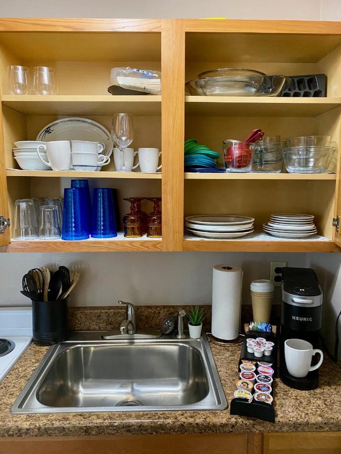 Family Farmhouse Inn Mount Jackson Bagian luar foto